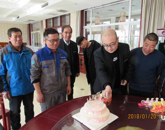 點(diǎn)蠟燭.jpg